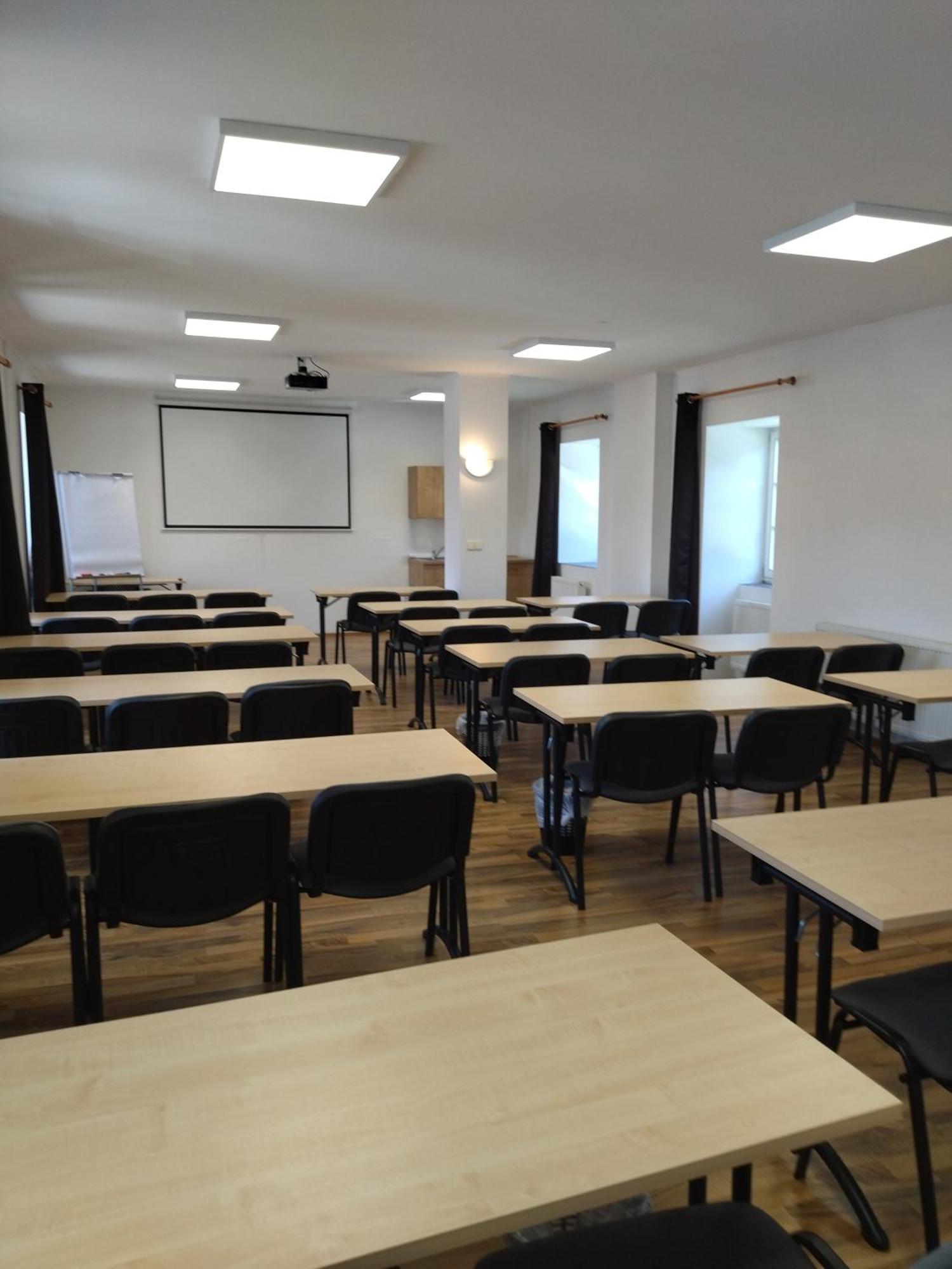 Penzion U tri statkaru Dobris Bagian luar foto