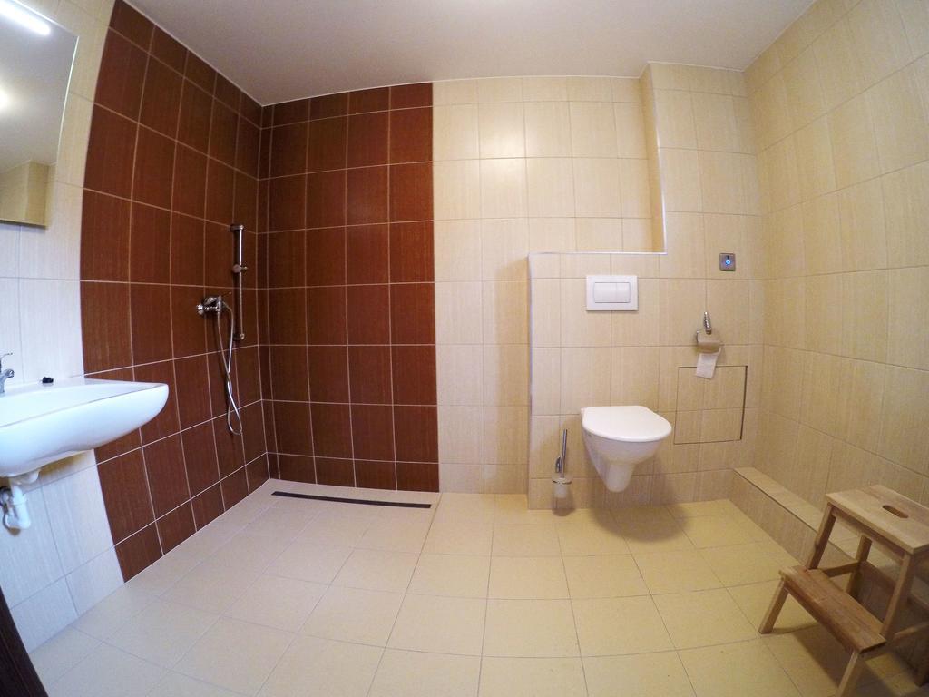 Penzion U tri statkaru Dobris Bagian luar foto